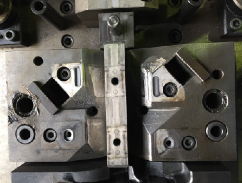 御社の図面と合わせて、3D測定します