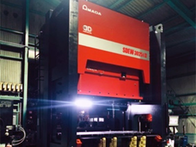 300tサーボプレス